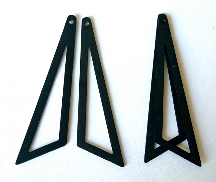 Letali pendentif-triangle-asymmetrique-45x38x13mm