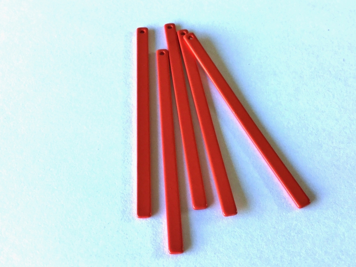 Letali_bedel_staafje_56x3mm_rood